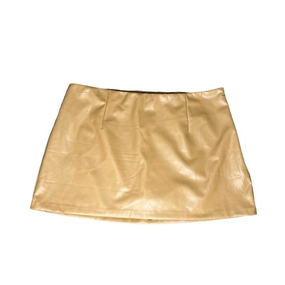 Abercrombie & Fitch Vegan Leather Mini Skirt - Picture 1 of 10